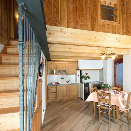 Lo Coppa Fen Apartment Aosta Room photo