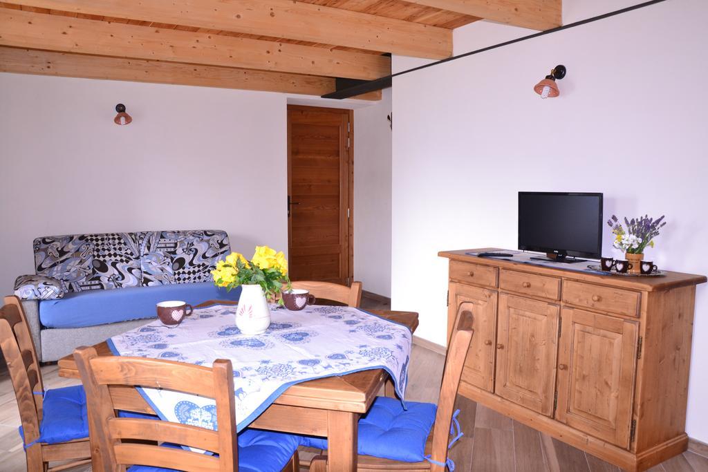 Lo Coppa Fen Apartment Aosta Room photo